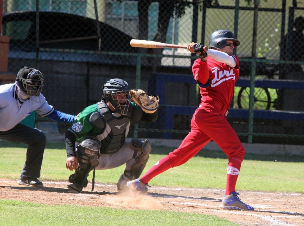 bateador juego beisbol equipo tacos el zurdo